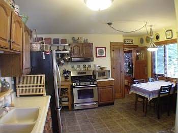 3rd image of 3815 E Martin Ave