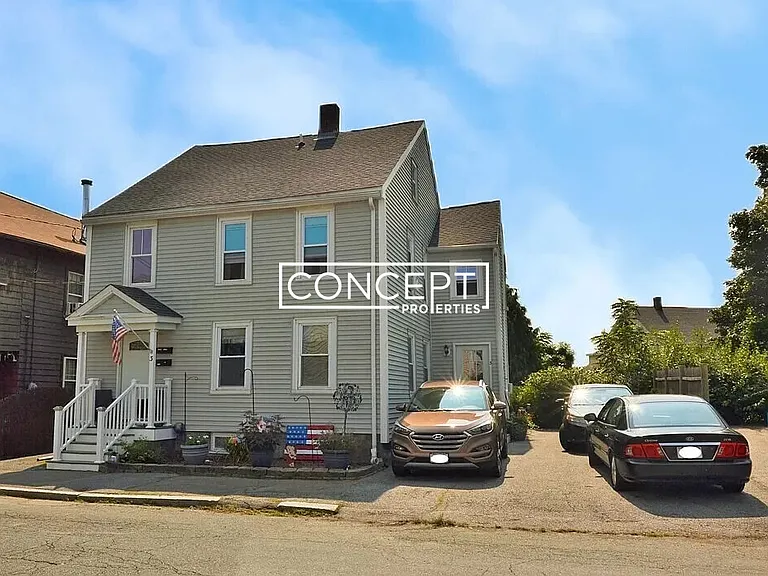 3 Roosevelt Ave #1 — Photo 6