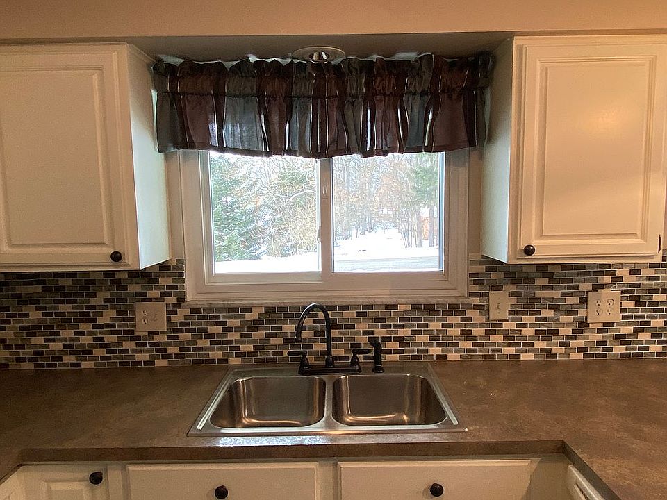 3786 Hartland Hills Dr, Hartland, MI 48353 Zillow