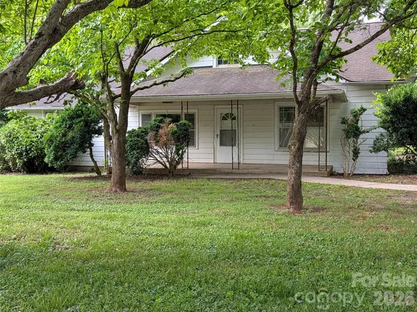 1517 E State Highway 10, Newton, NC 28658