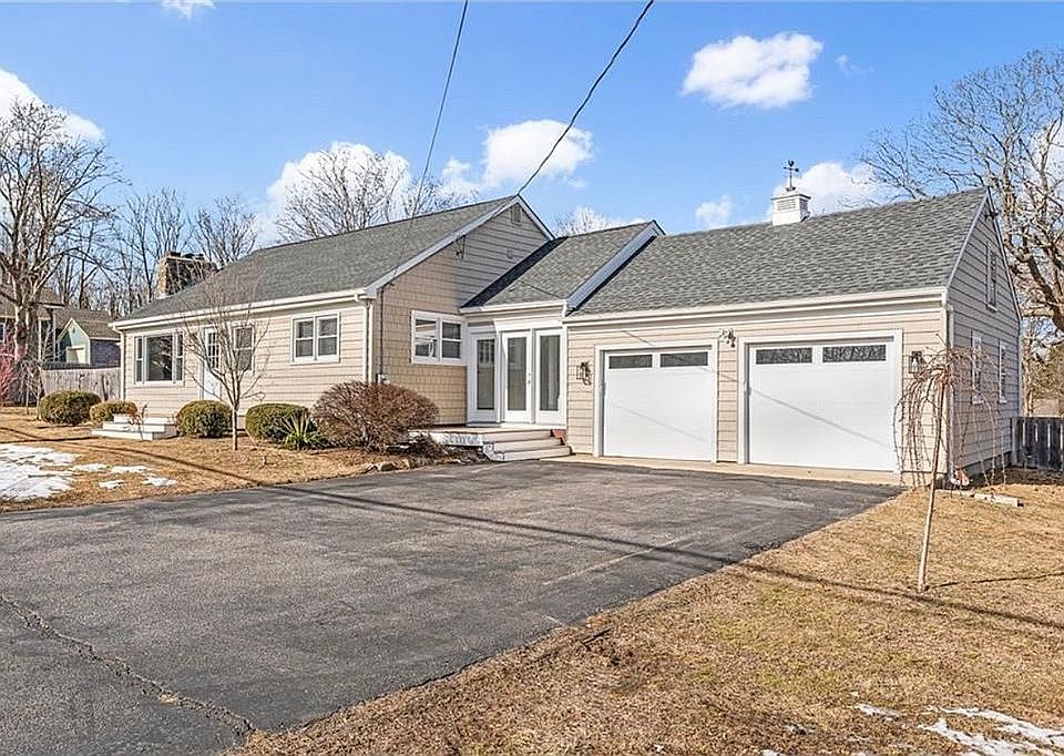 1st image of 561 Boyds Ln