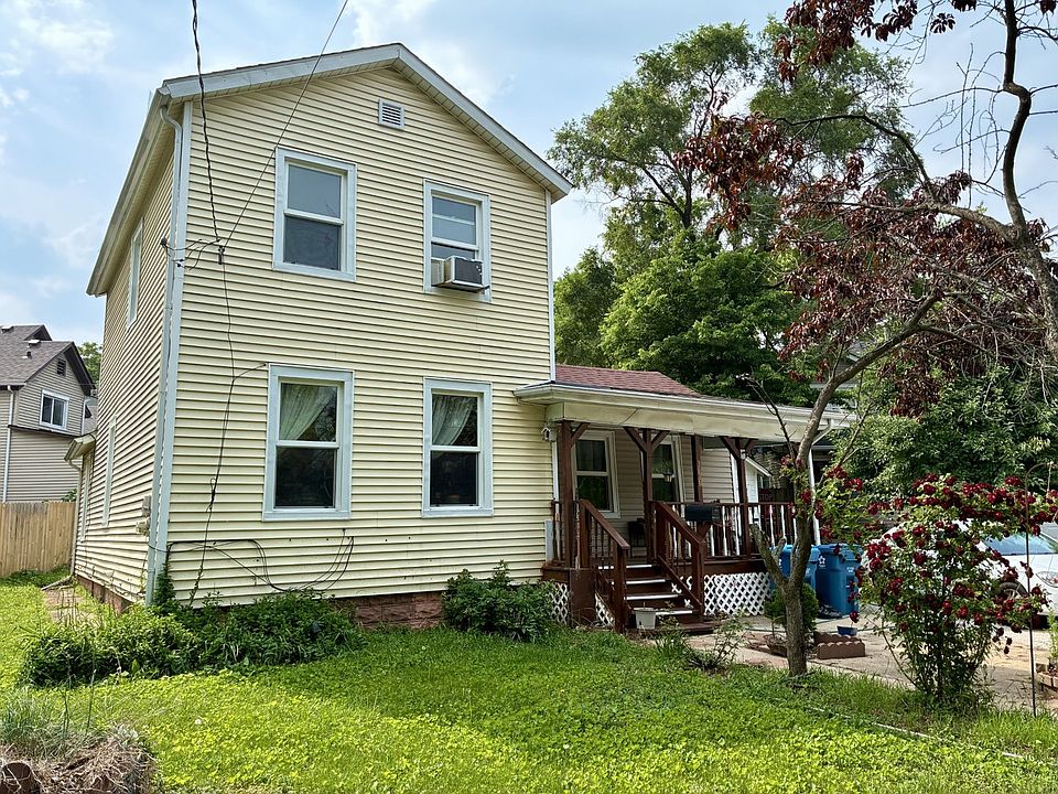 2nd image of 160 N Root St