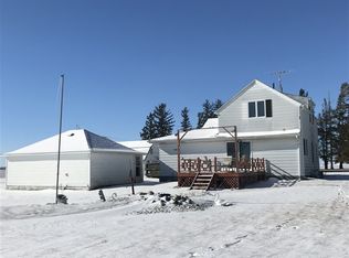 17862 110th St, Aplington, IA 50604