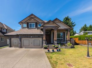 7043 197b St, Langley, BC V2Y0E9