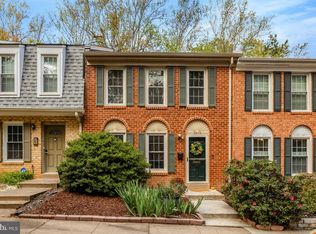 2312 Horseferry Ct, Reston, VA 20191