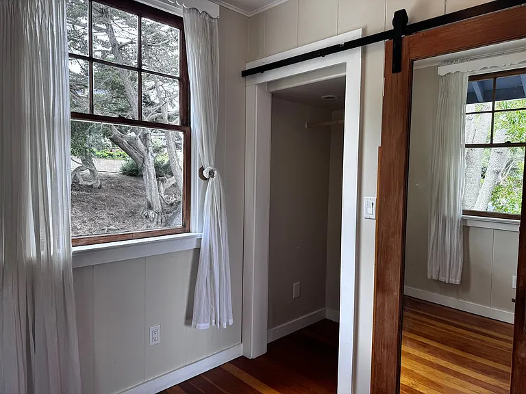 322 Lighthouse Ave #A — Photo 18