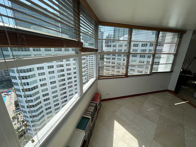 801 Brickell Bay Dr #1967 — Photo 32