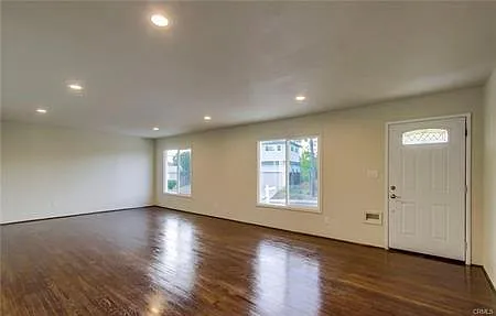 6117 Mesita Drive — Photo 2