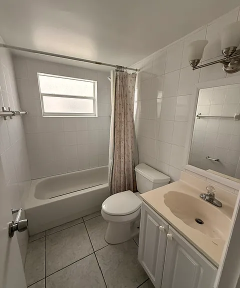 3480 SW 25th Ter #3480 — Photo 9