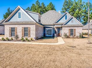 9175 Crescent Lodge Dr, Pike Road, AL 36064