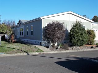 1881 SW Cooper Dr, McMinnville, OR 97128