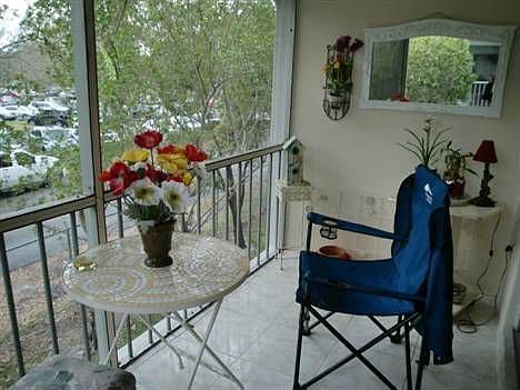 3rd image of 2250 NE 66th St APT 1526