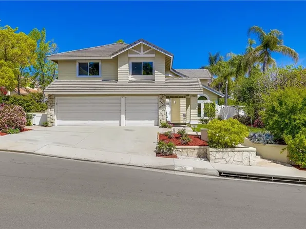 19416 Shadow Oak Dr, Trabuco Canyon, CA 92679