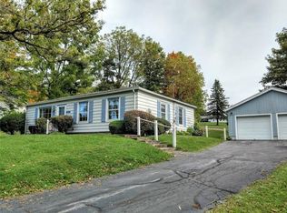 243 Hamilton St, Penn Yan, NY 14527