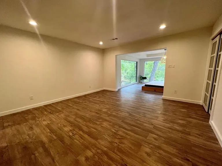 211 Mill Creek Dr — Photo 9