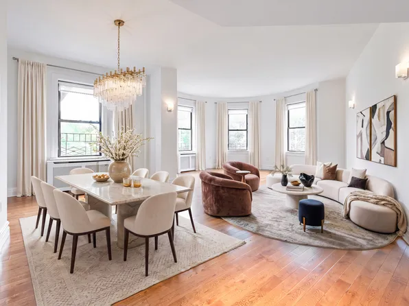 120 Riverside Dr APT 4W, New York, NY 10024