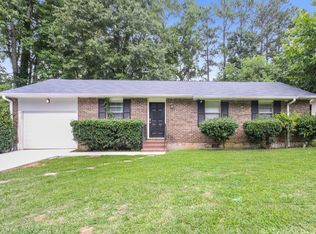 6133 Fieldcrest Dr, Morrow, GA 30260