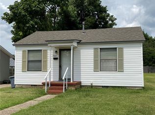 7007 NW 43rd St, Bethany, OK 73008