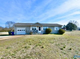 104 Humphrey Dr, New Market, AL 35761