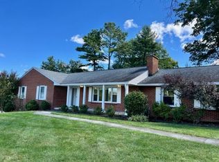 4924 Shady Side Dr, Roanoke, VA 24018