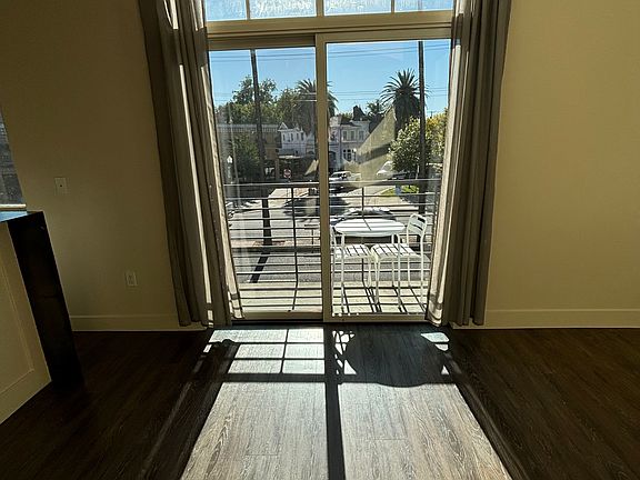 2nd image of 3425 Broadway APT 250