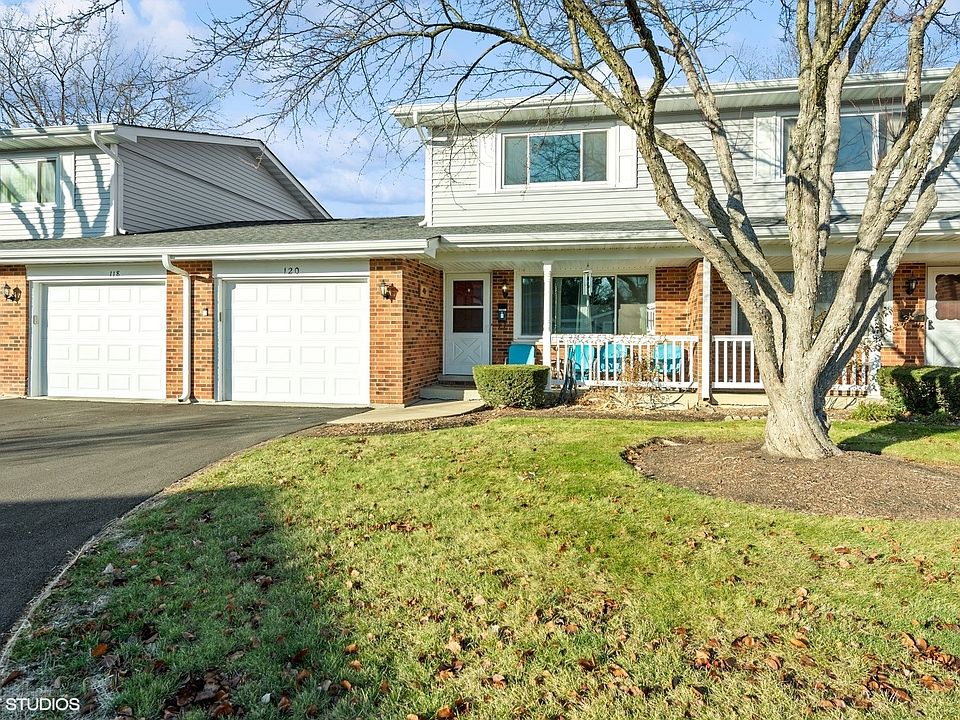 1st image of 120 Queens Ct