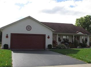 7719 Winter Sweet Dr, Holland, OH 43528