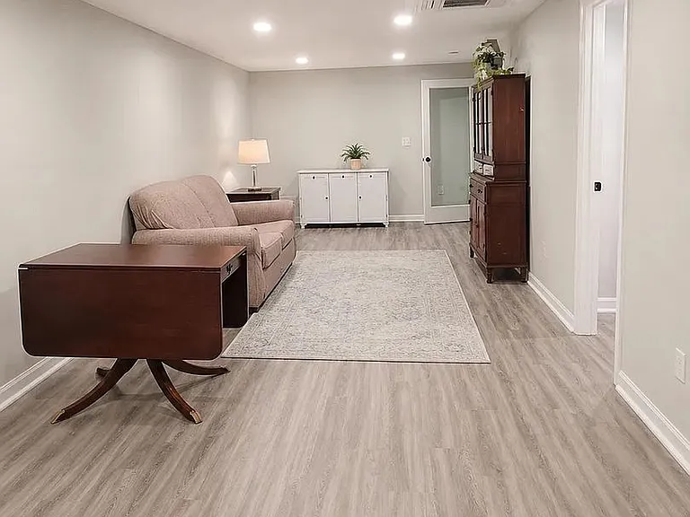 703 Oak Creek Rd — Photo 14