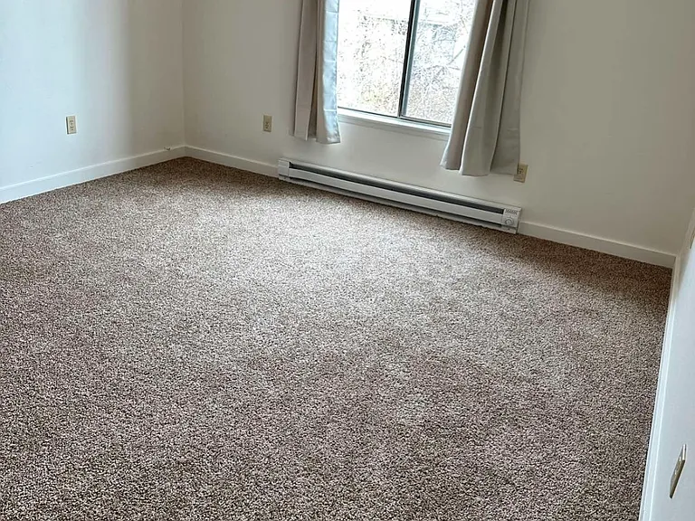 815 W Miner St #2 — Photo 6