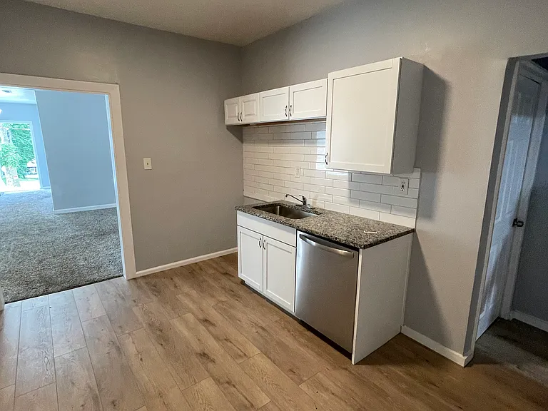 2023 Montgall Ave — Photo 6