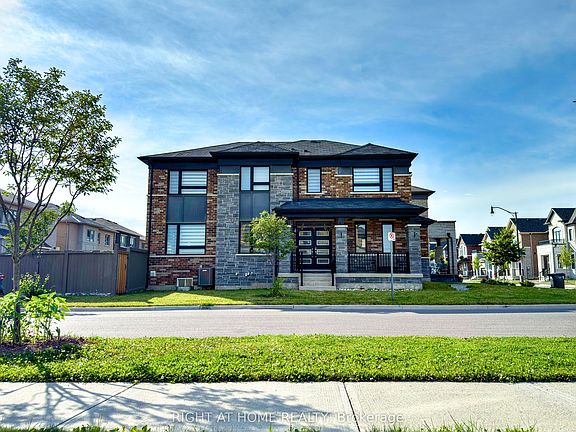 3rd image of 30 Boothill Dr