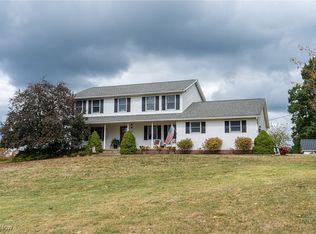 1137 Canyon Rd SE, Carrollton, OH 44615