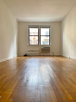 Rented by Paley Management | media 16