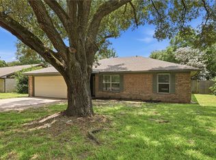 1504 Austin Ave, College Station, TX 77845
