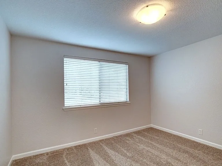 19822 Military Rd S #4 — Photo 21