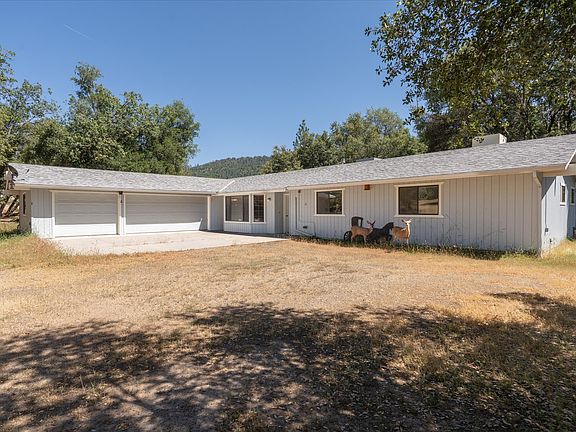 2nd image of 37867 Charnal Cir