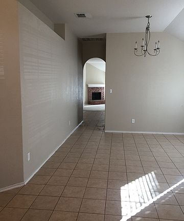 4th image of 342 Serene Mdw