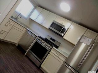 857 Birchwood Rd, Medford, NY 11763