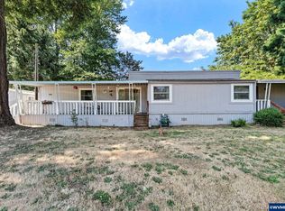 1715 9th Ave, Sweet Home, OR 97386