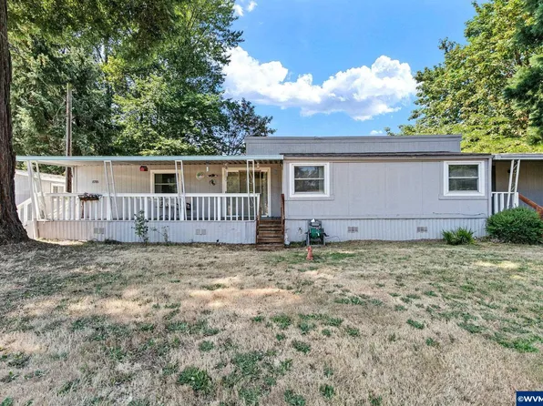 1715 9th Ave, Sweet Home, OR 97386