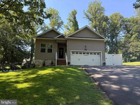 93 Old Sycamore Ln, Harpers Ferry, WV 25425
