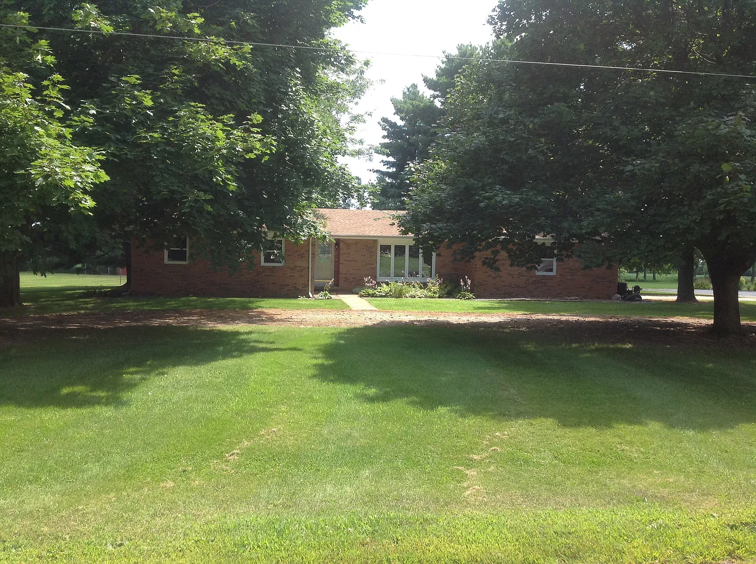 1509 W Brookside Ln photo 1