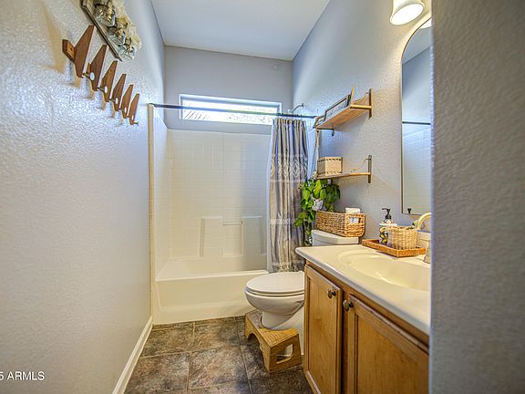 2nd image of 2536 E INDIAN WELLS Place