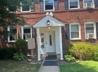 1110 N Kensington St #5, Arlington, VA 22205