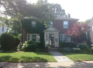 72 Oriole St, West Roxbury, MA 02132