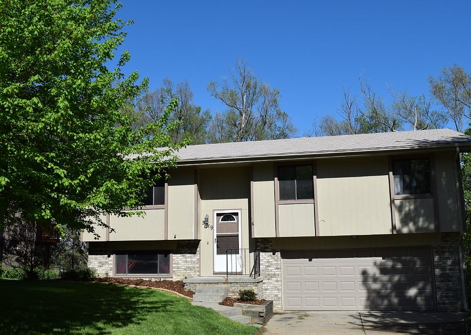 1st image of 5319 N 126th St