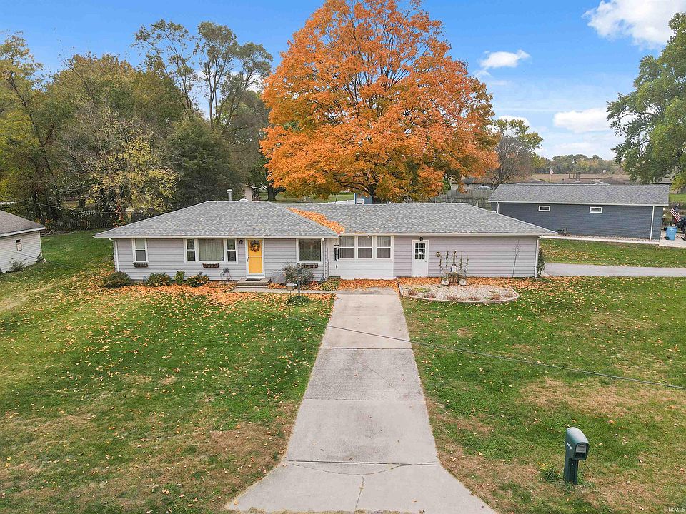 1st image of 30506 Edgewater Dr