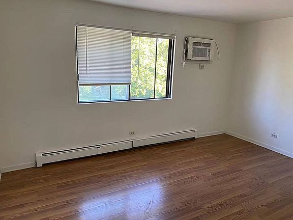 5th image of 11 Willow Way 2 #2