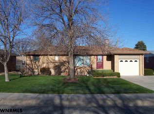 1914 Avenue K, Scottsbluff, NE 69361