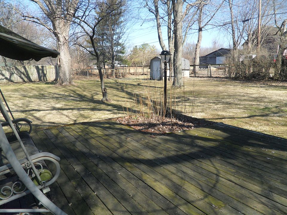 2nd image of 6611 Grattan Ln
